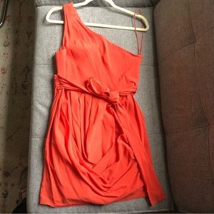 Super cute & fun dress! Worn to wedding once.